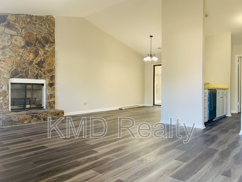 2601 Dion Avenue – photo 4