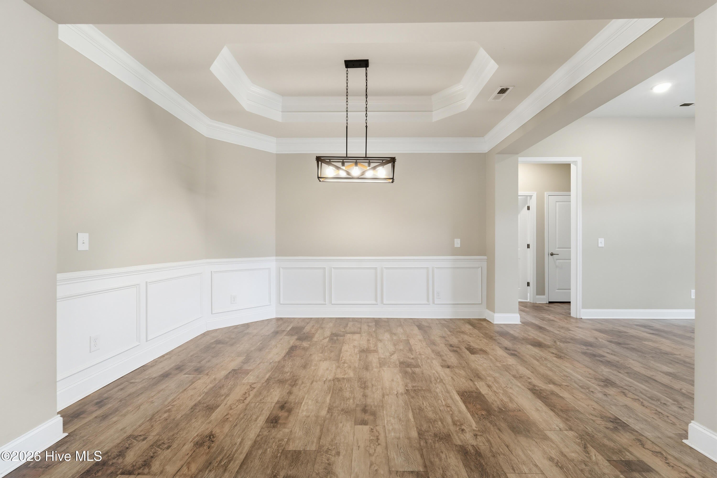 755 Greenwich Place – photo 5
