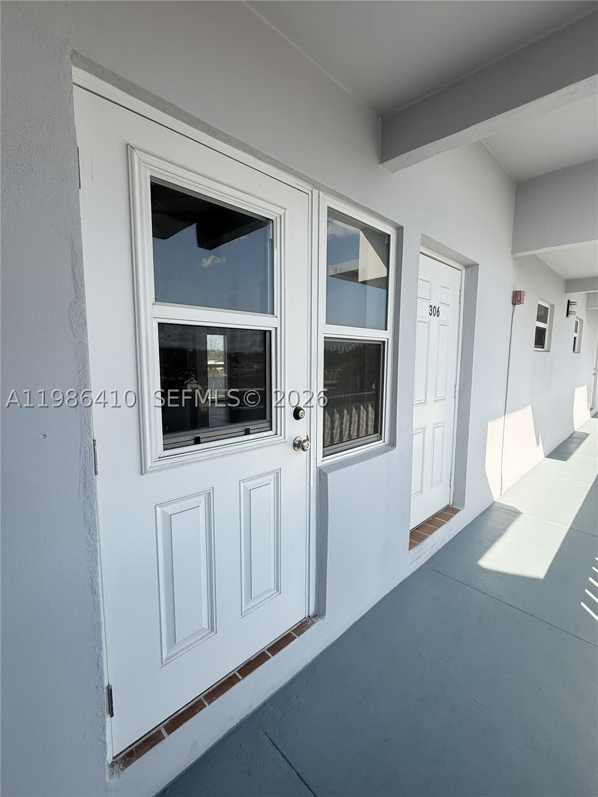 2223 Park Ln – photo 2