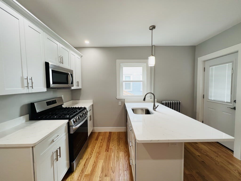 21-23 Caledonia Ave – photo 4