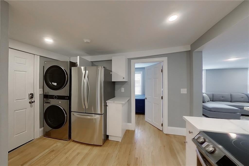 382 Spring Street – photo 5