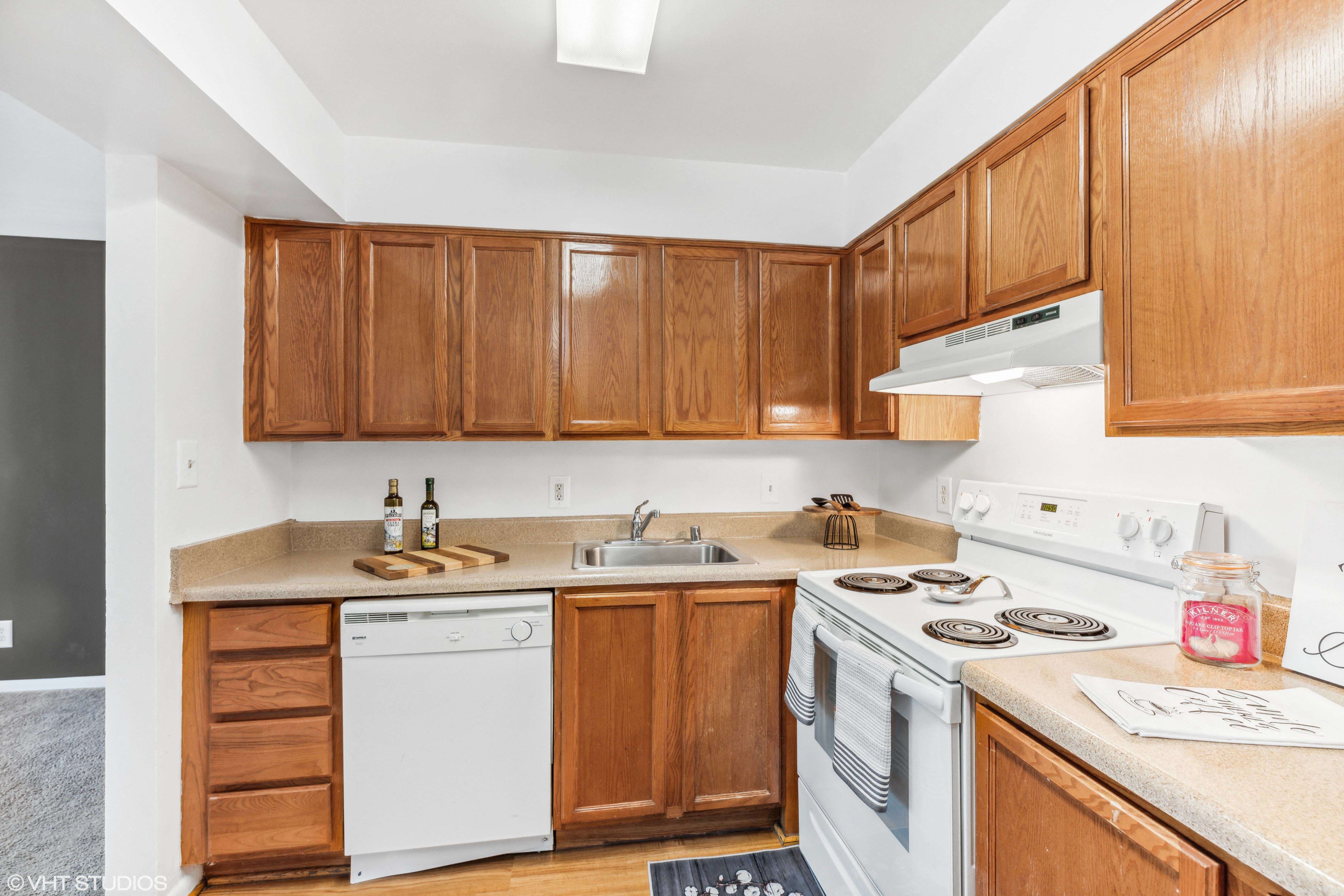 The Pentacle Apartments – photo 3