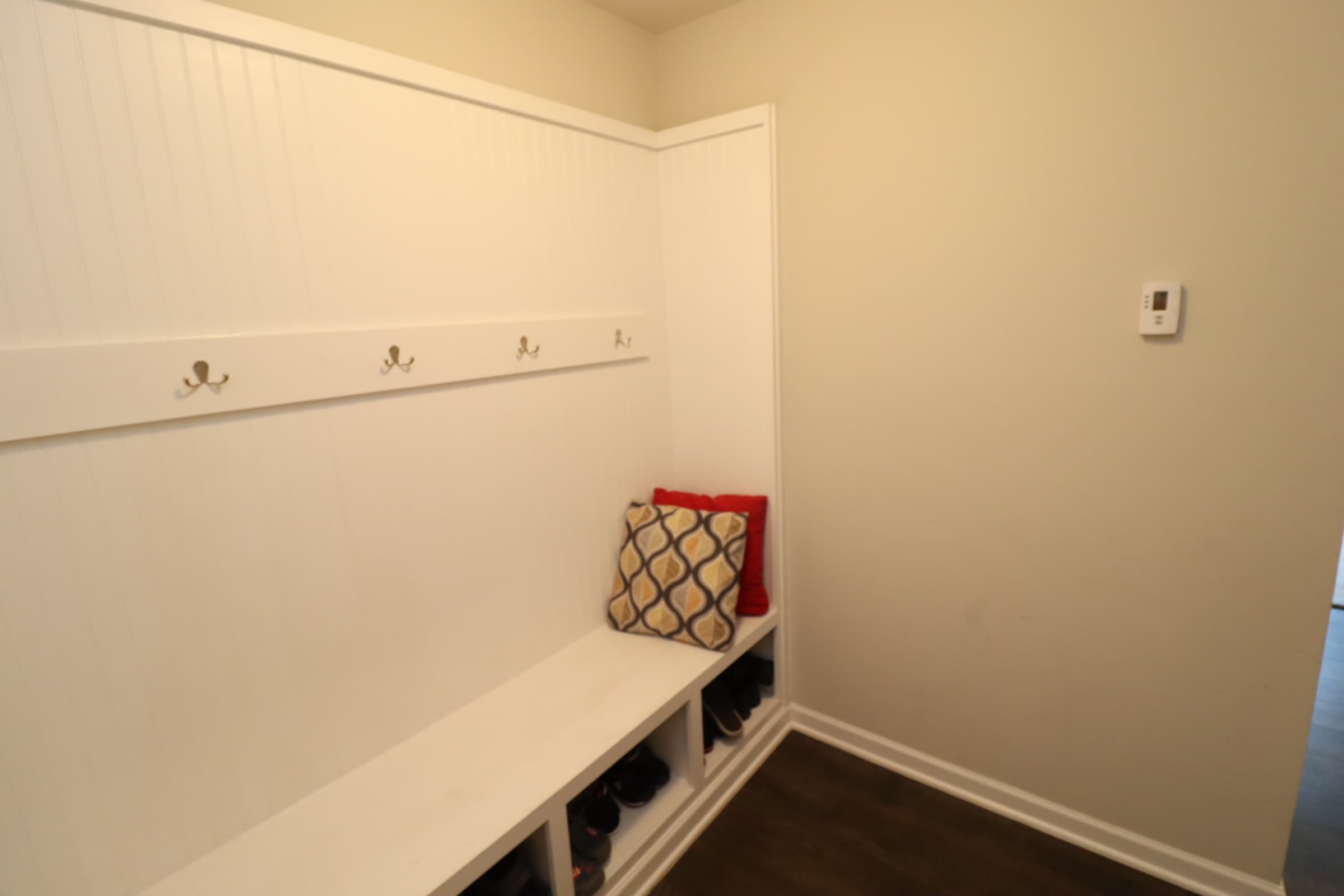 584 Grand Central Sta – photo 5
