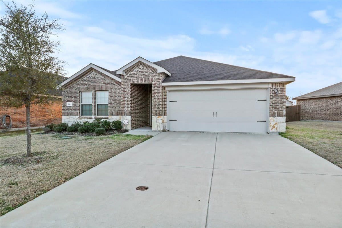 804 Roland Drive – photo 2