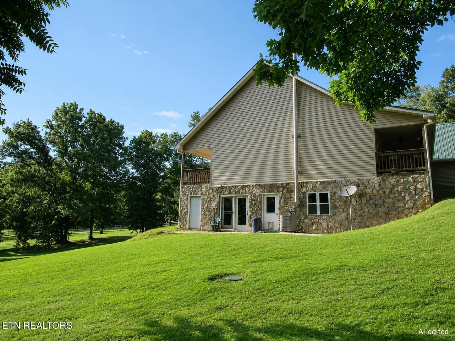 3527 Fox Creek Rd – photo 3