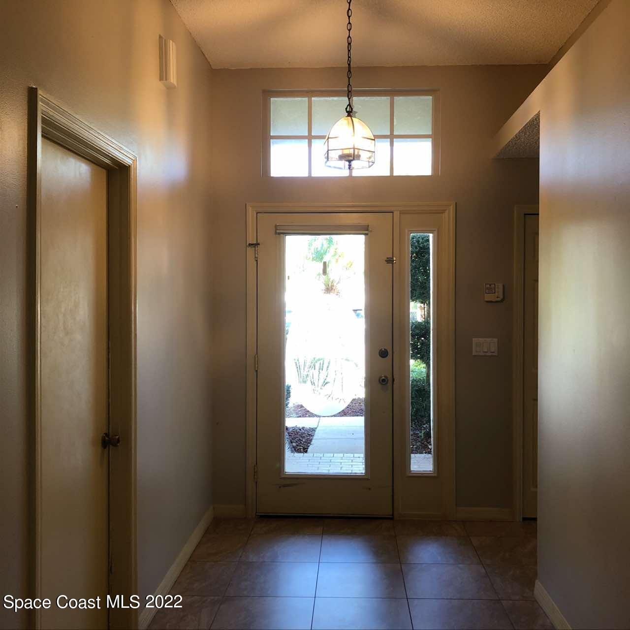 1281 Rock Springs Dr – photo 3