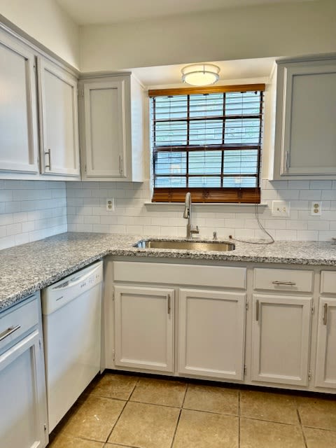 5121 E Hunters Chapel Ct – photo 2