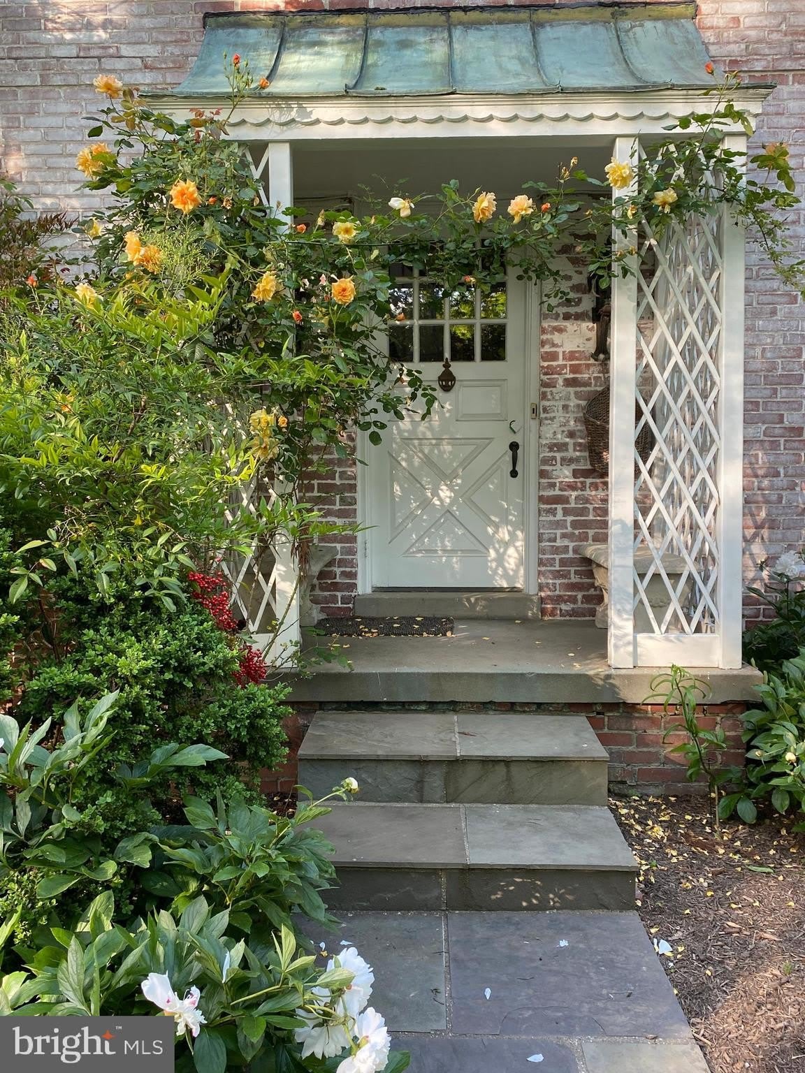 5013 BROOKDALE Road – photo 4