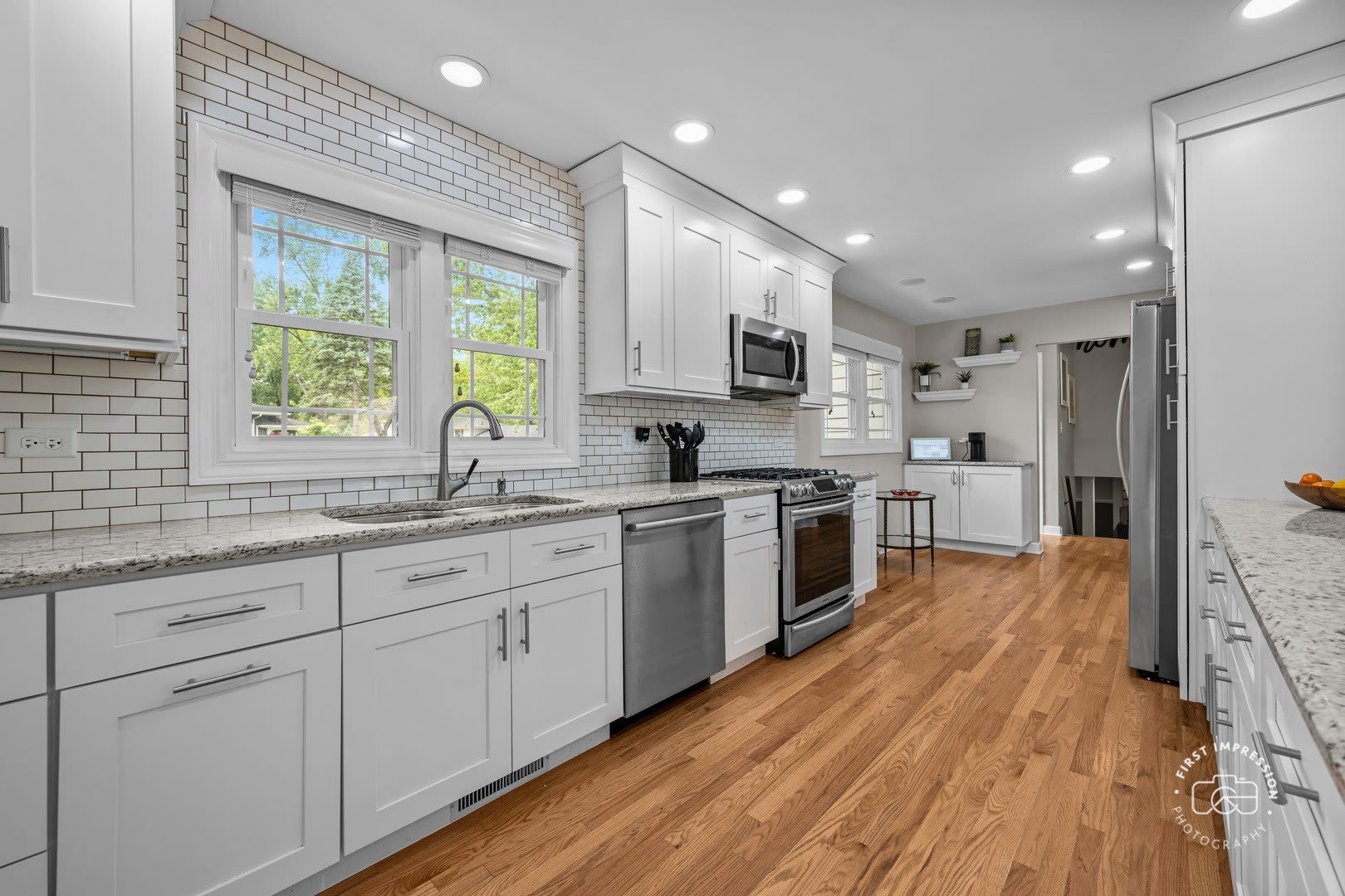 325 Hemlock Lane – photo 4