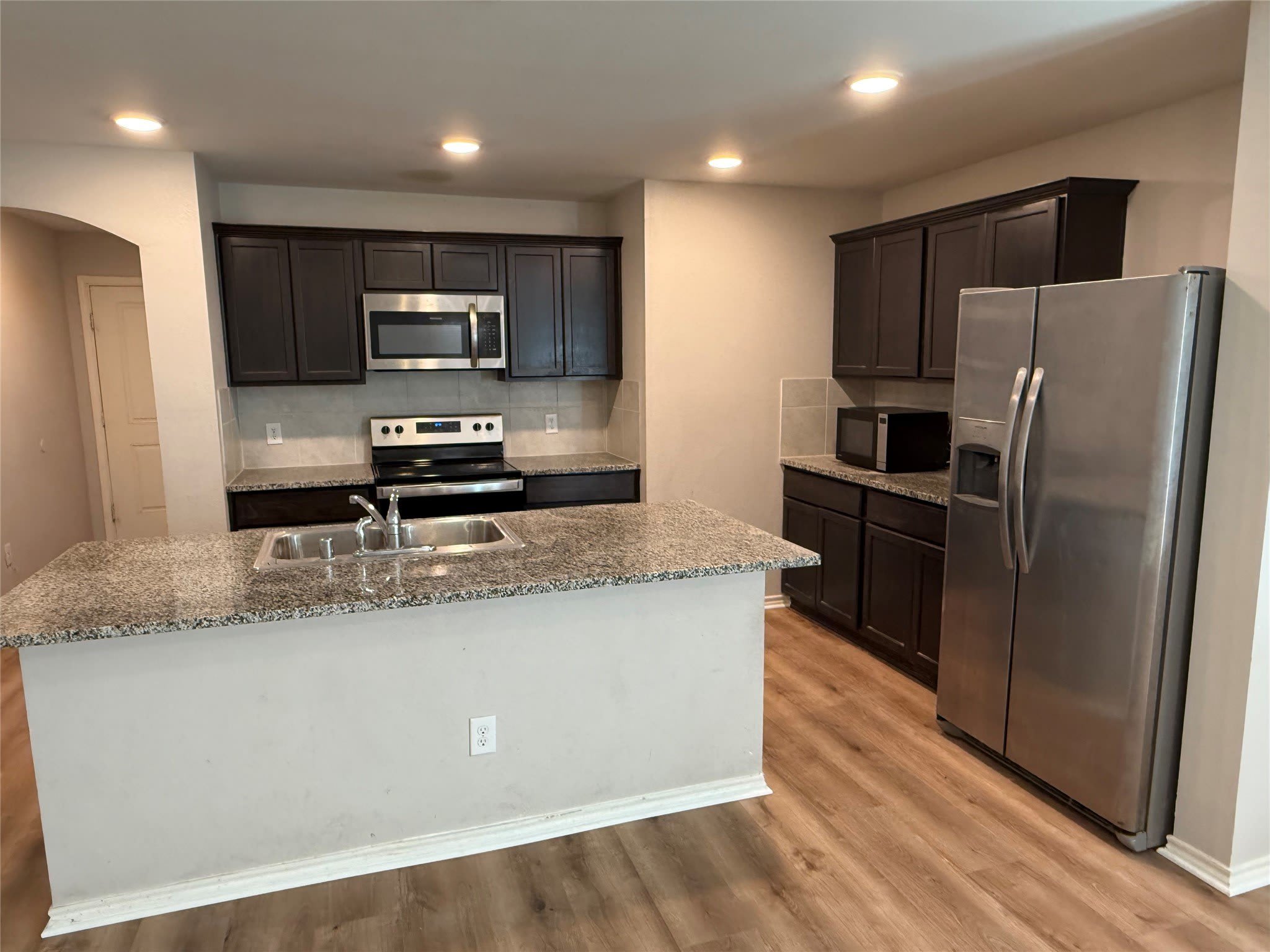 945 Newby Lane – photo 2