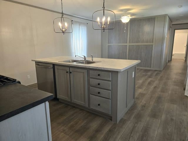 27 112th LN NE – photo 2