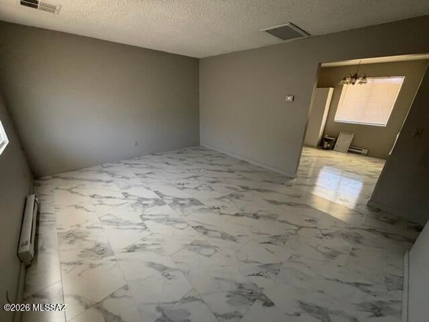 2757/2759 N. Fair Oaks Ave* – photo 3
