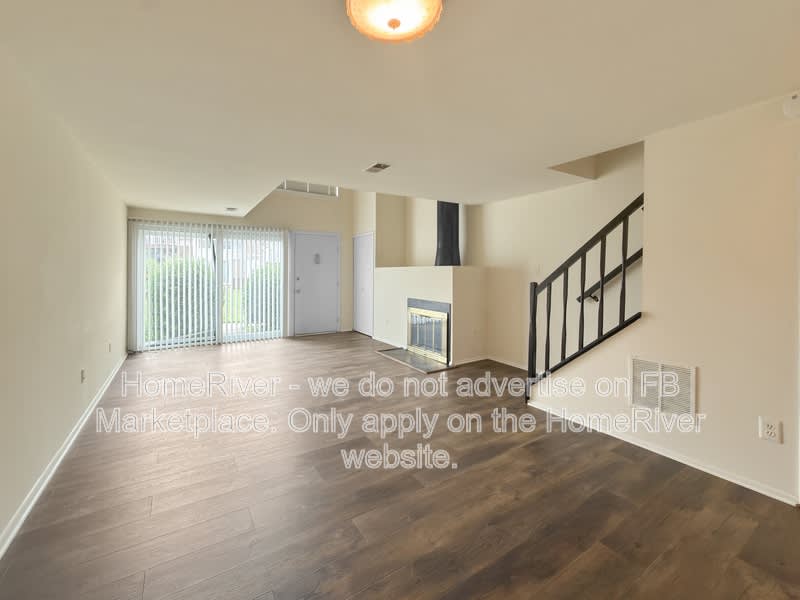 1060 Norwood Ct – photo 4