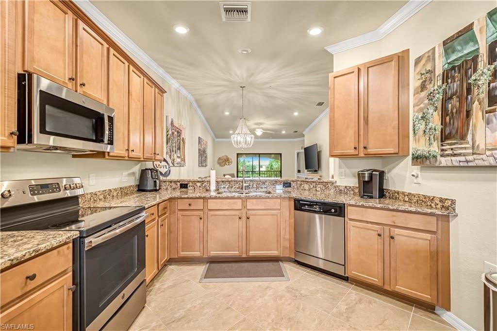 28042 Bridgetown Ct – photo 3