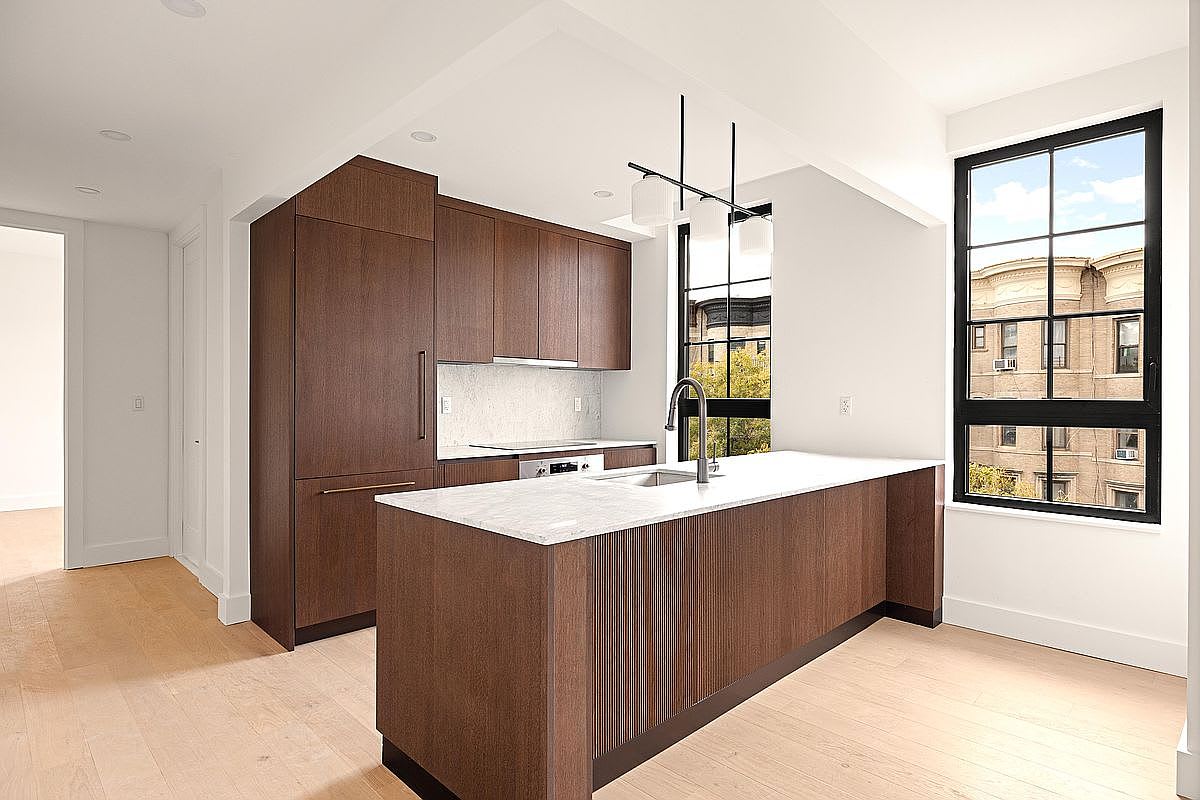 755 Washington Ave 3A – photo 1