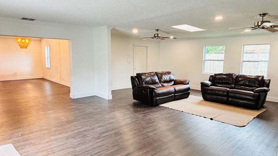 10303 Pippin Lane – photo 4