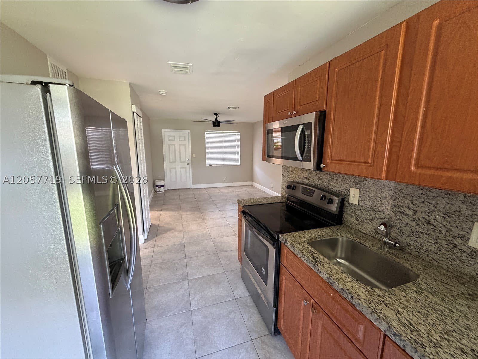 4680 SW 33rd Ave – photo 2