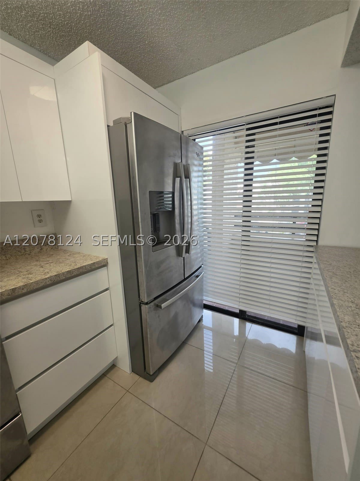 20105 NE 3rd Ct – photo 4