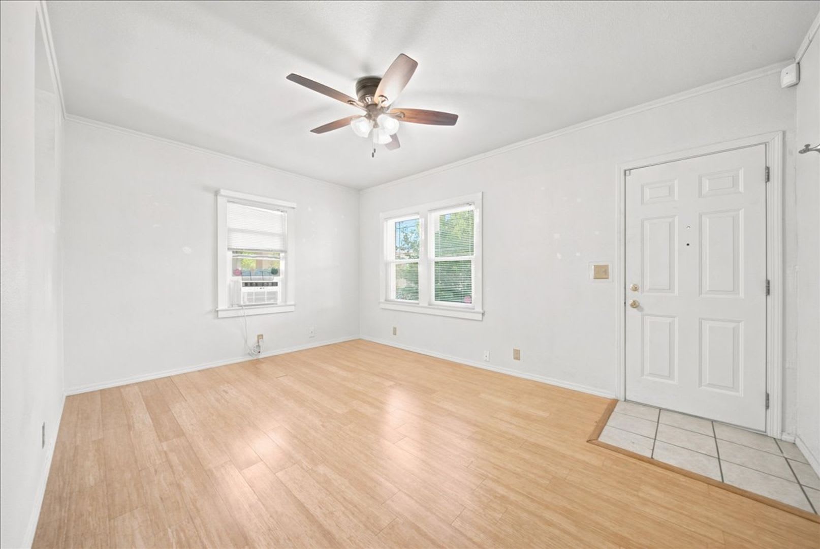 4932 11th Ave – photo 3