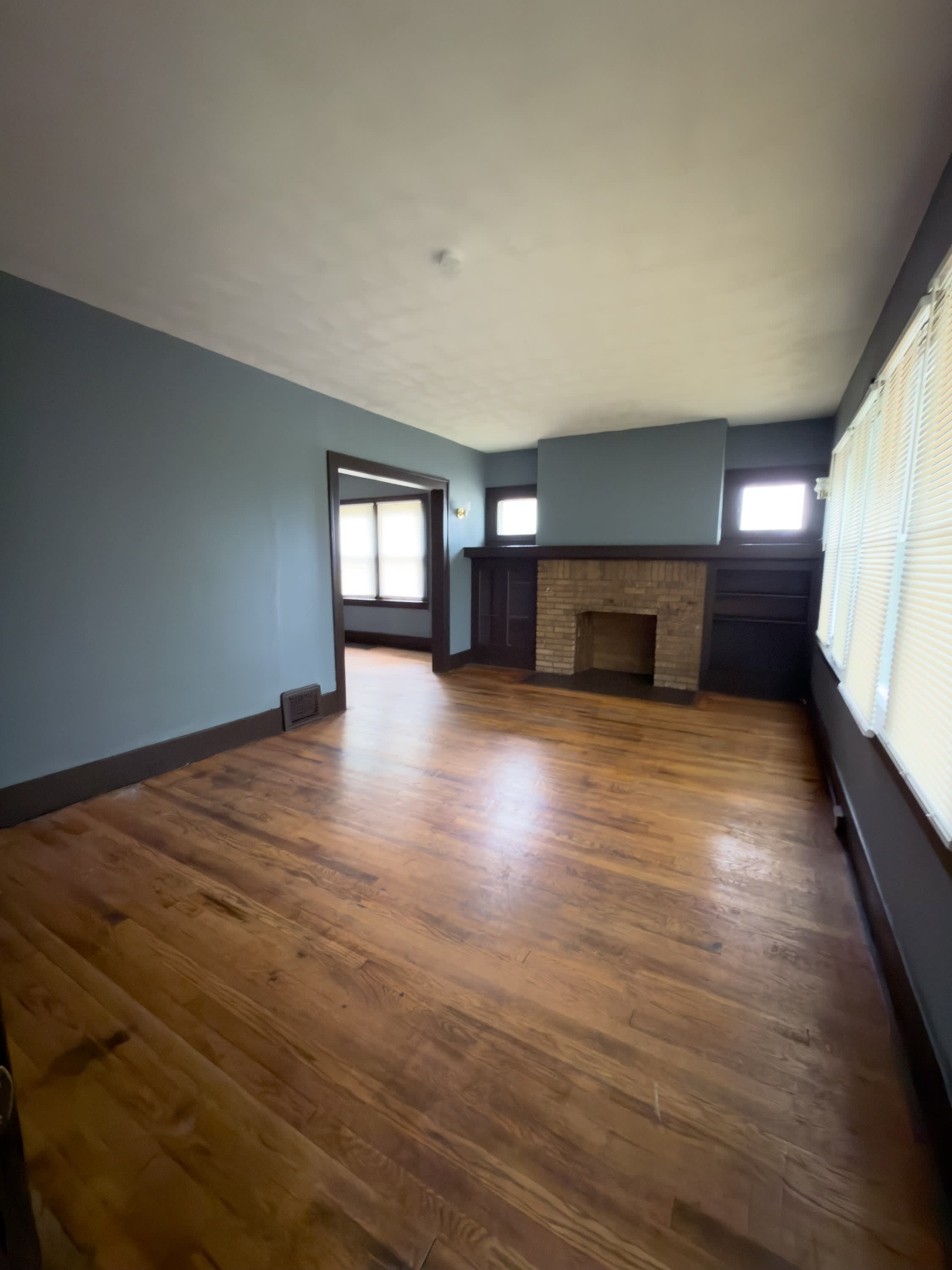2408 Monterey Street – photo 3