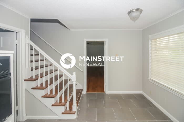 5852 Foxdale Road – photo 2