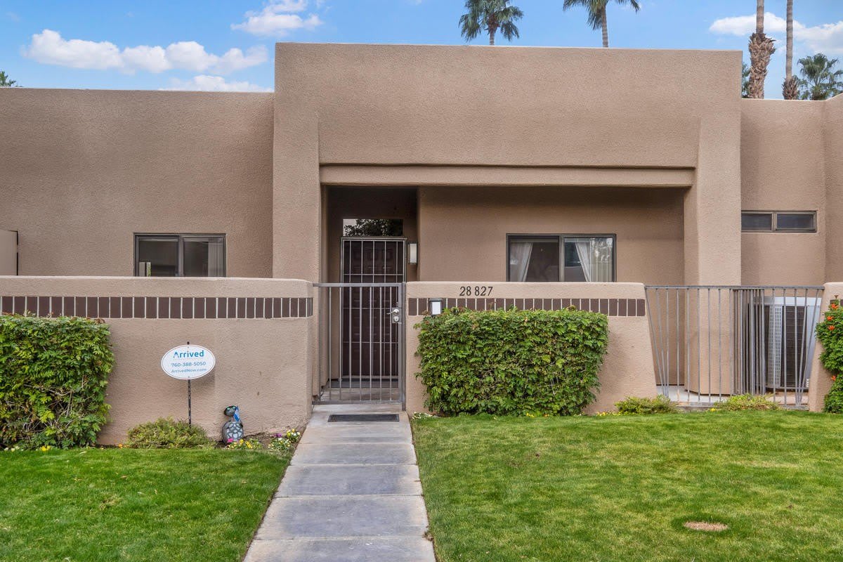 28827 Isleta Court – photo 2