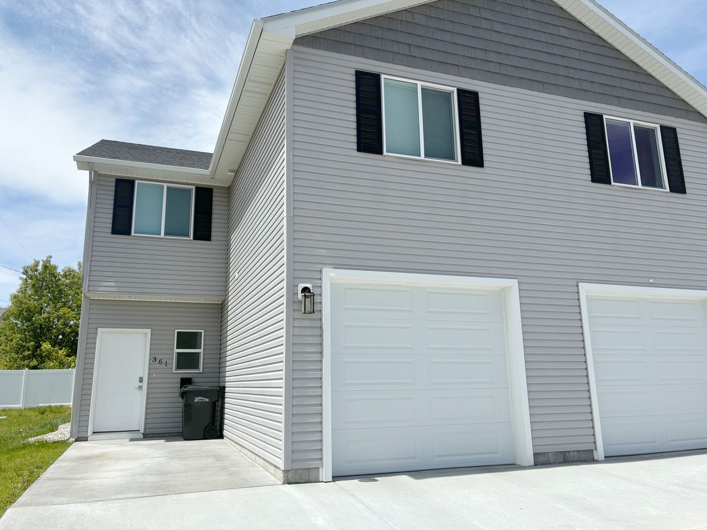 Beautiful new 3-bedroom, 2.5-bathroom townhome – photo 1