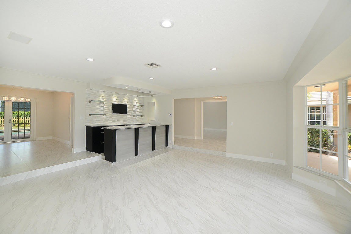 6943 Giralda Circle – photo 4