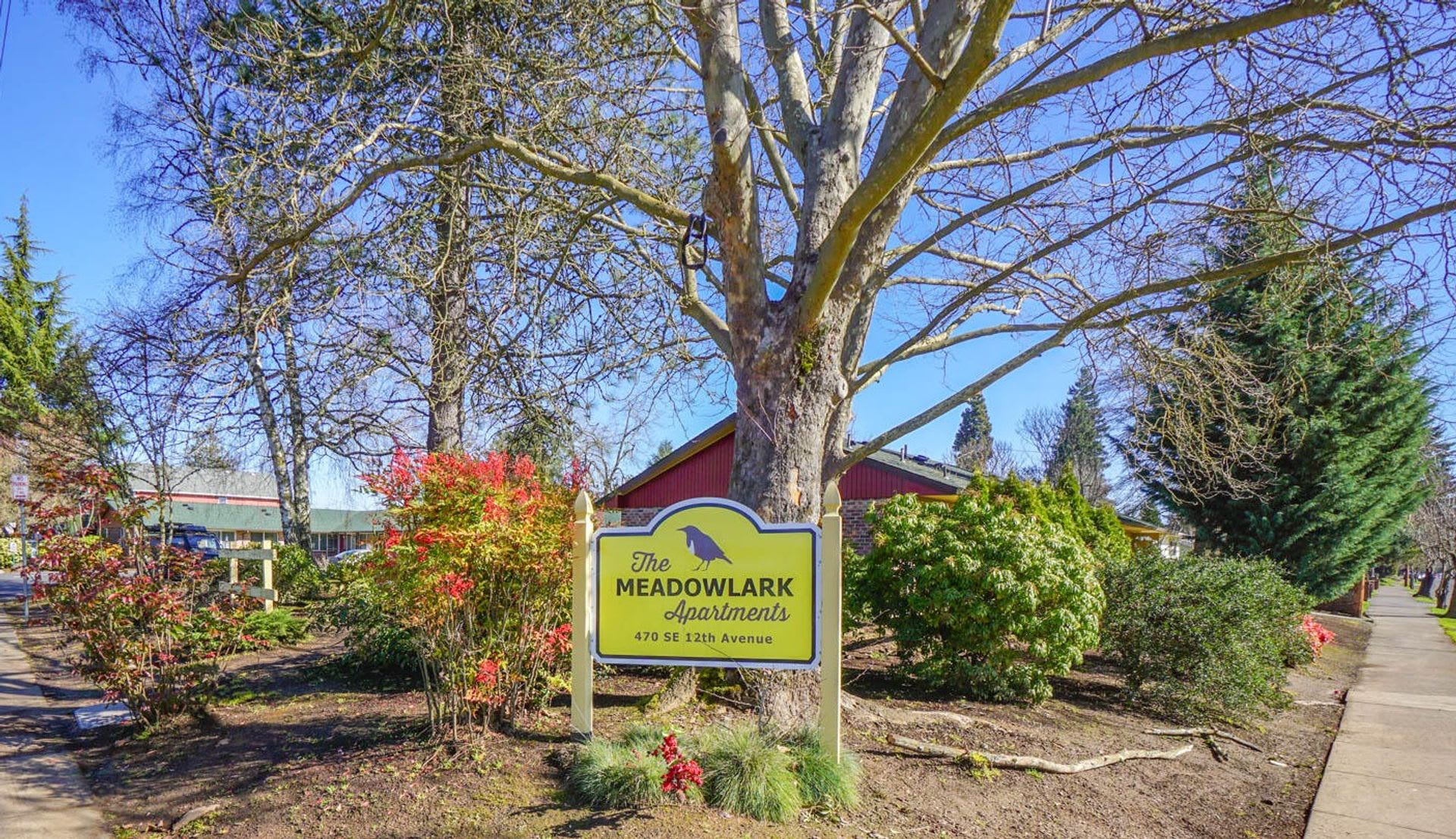 Meadowlark Apartments – photo 1