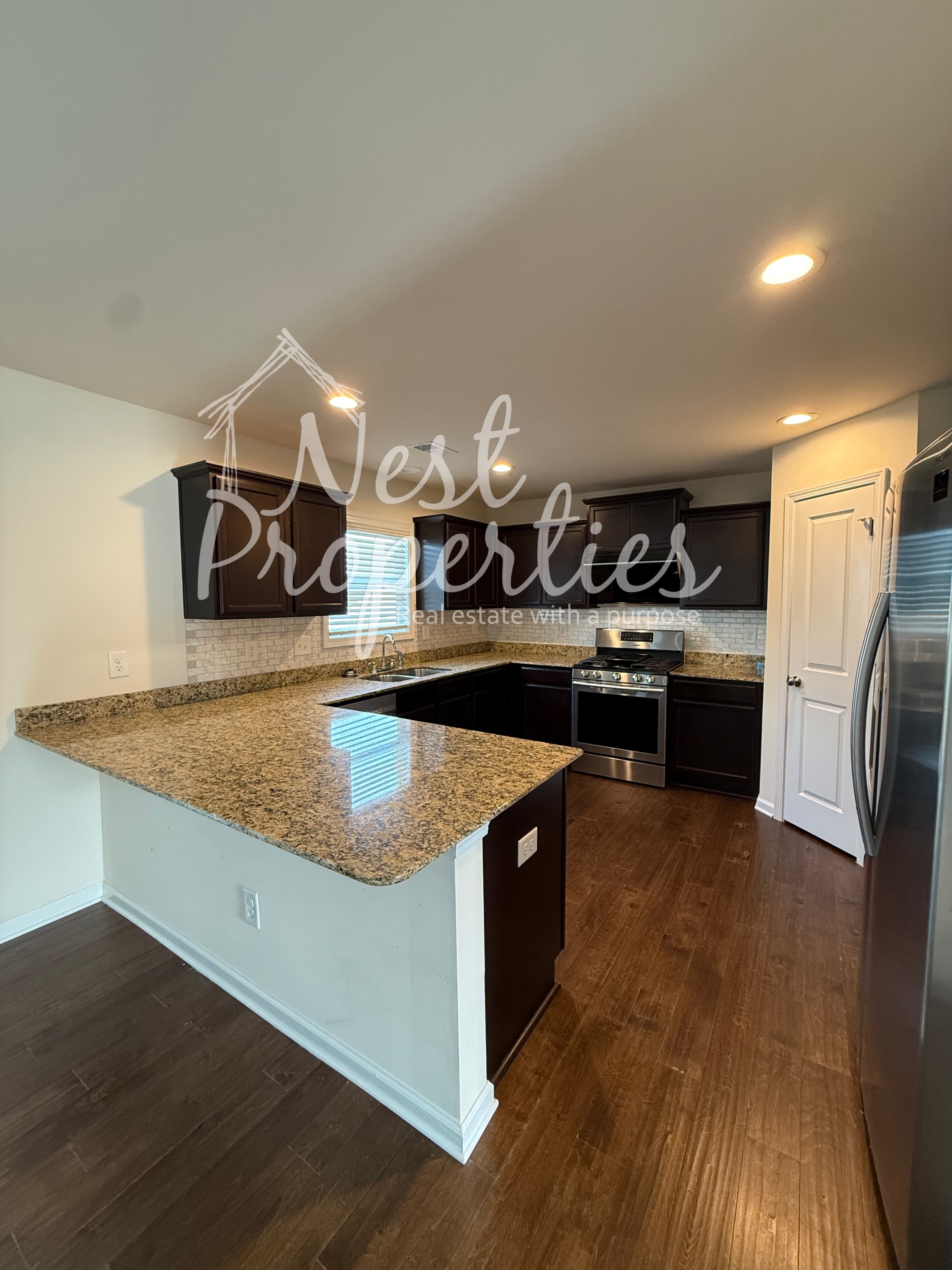 1126 Dawhoo Court – photo 2