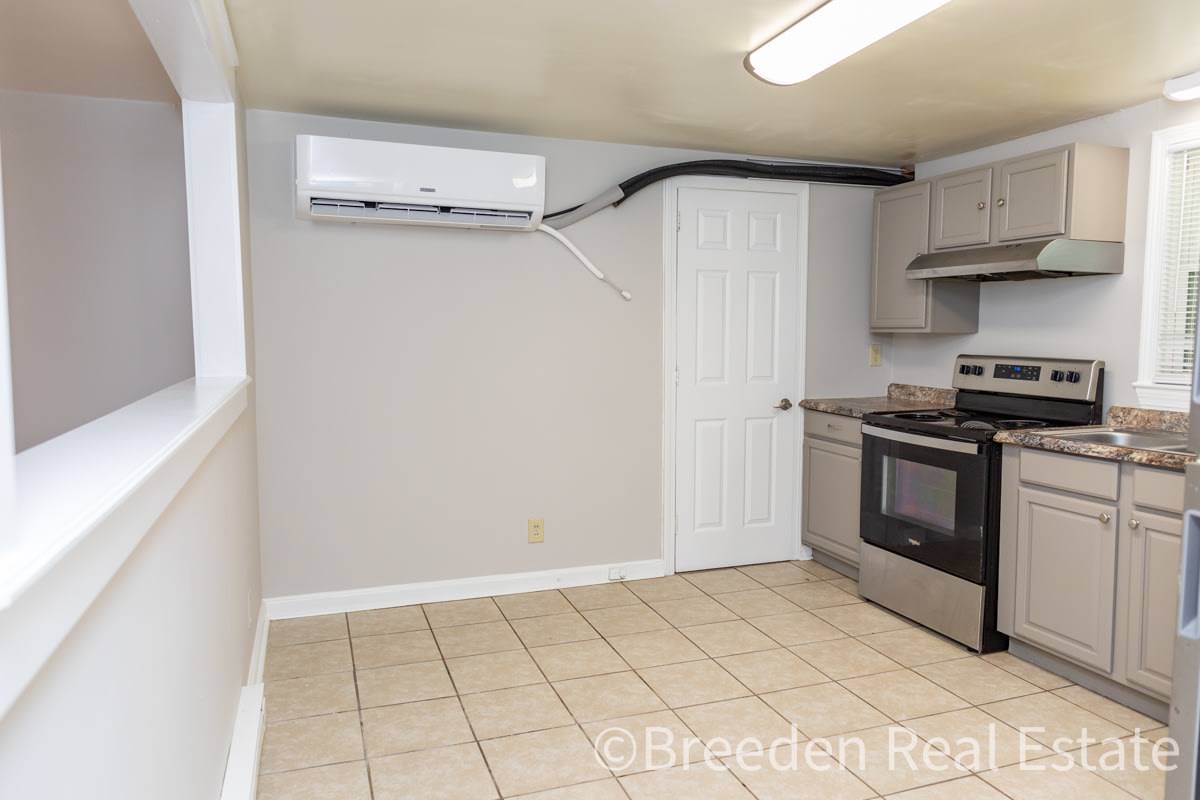 224 N. Anderson Street Apt. B – photo 5