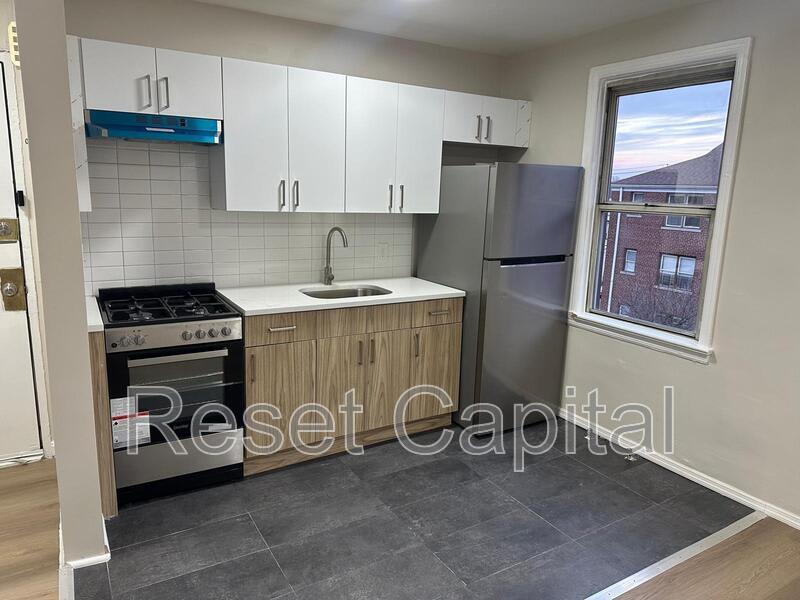 44 Irving Street – photo 1