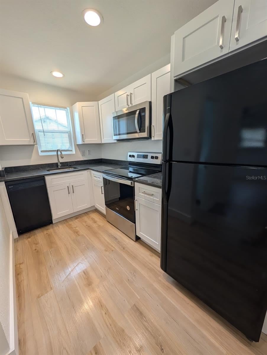 1834 28TH Avenue N – photo 4