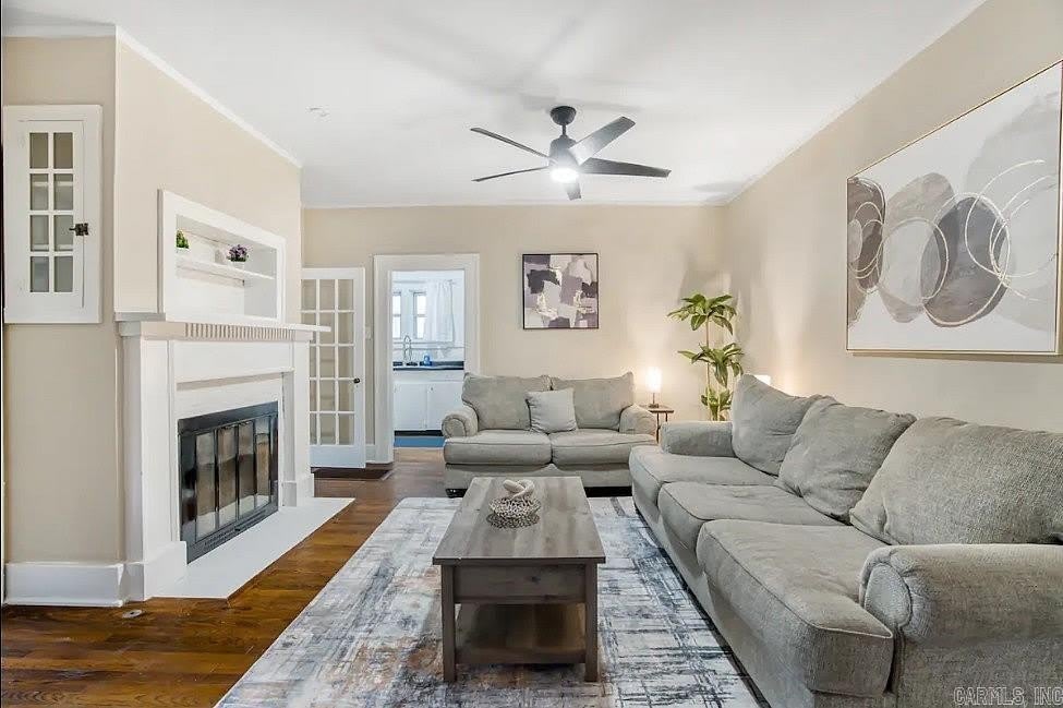 4815 Lee Avenue – photo 5