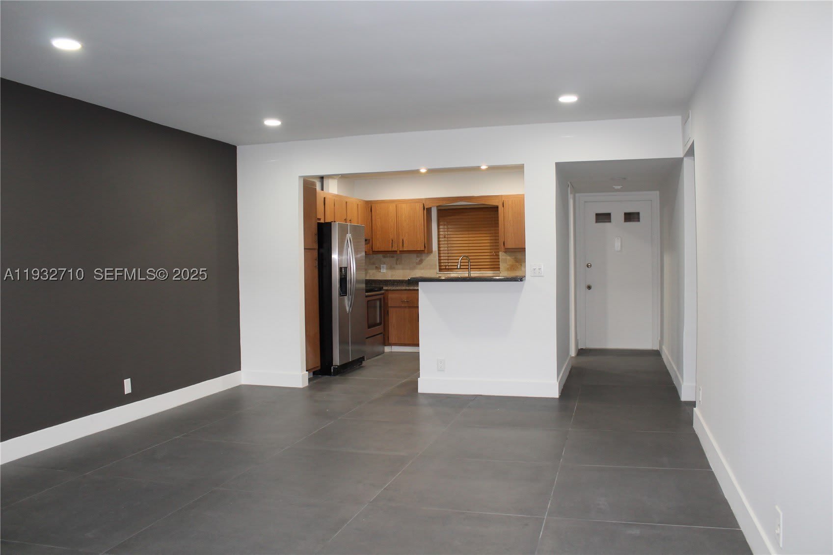 5140 SW 40th Ave – photo 1