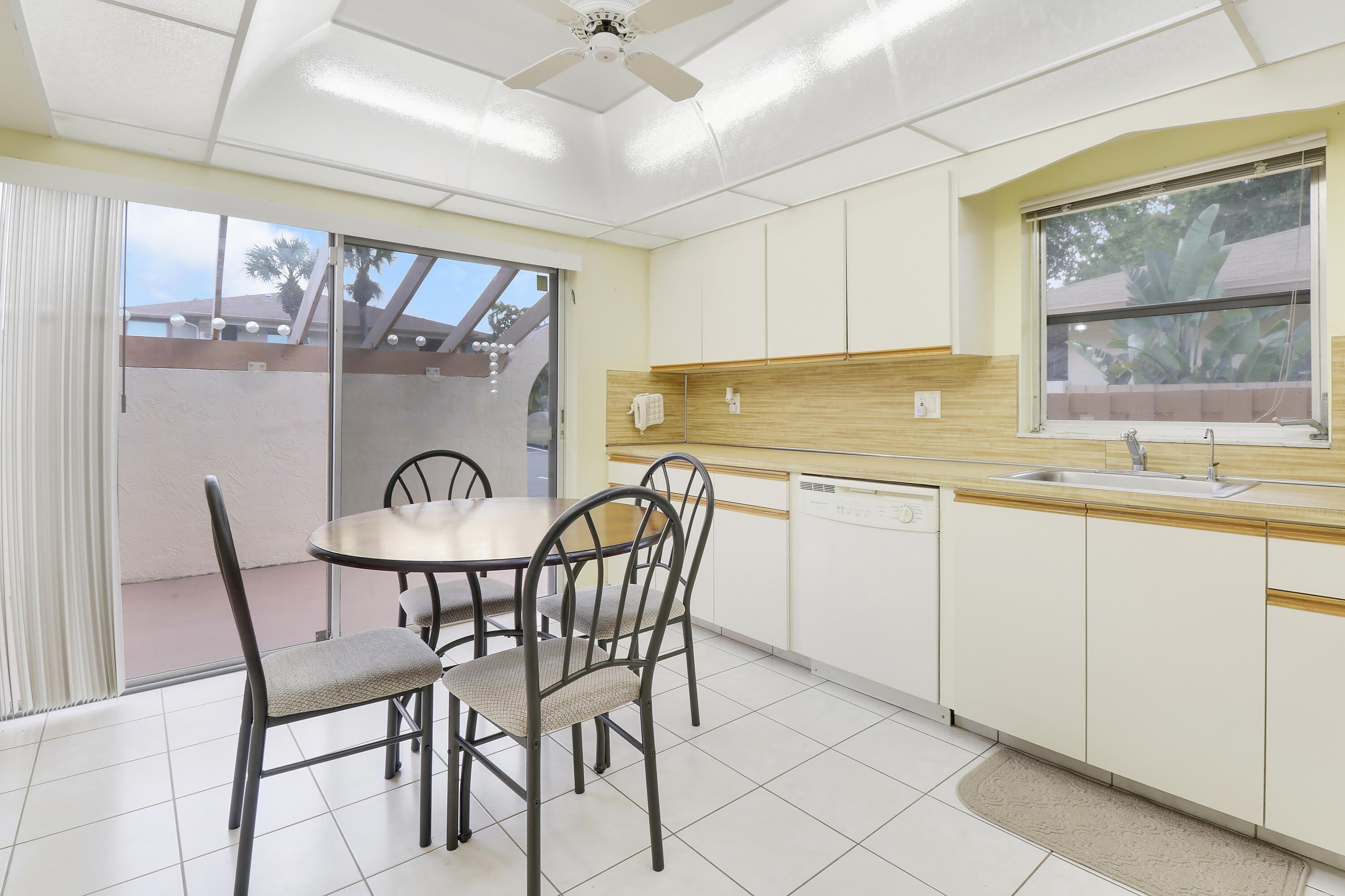 13759 Date Palm Court – photo 5