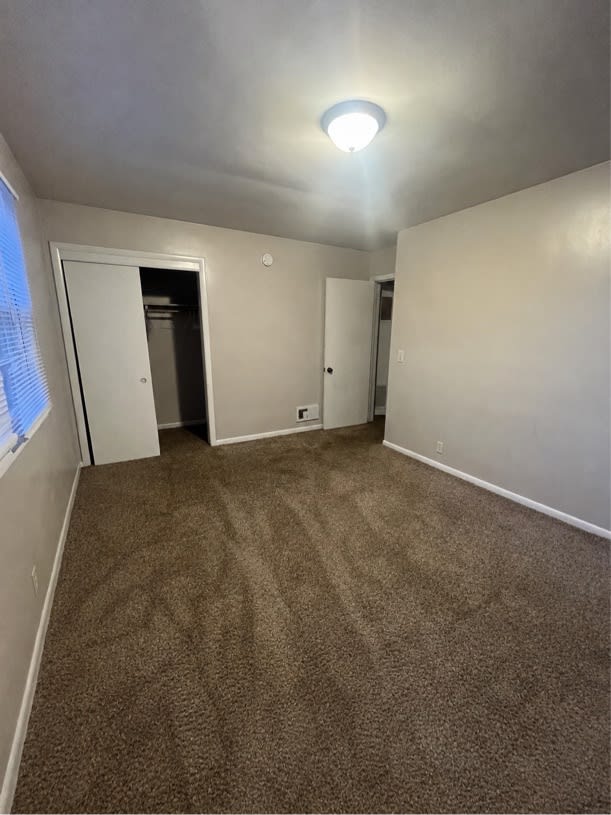 5350 North 44th Avenue – photo 5