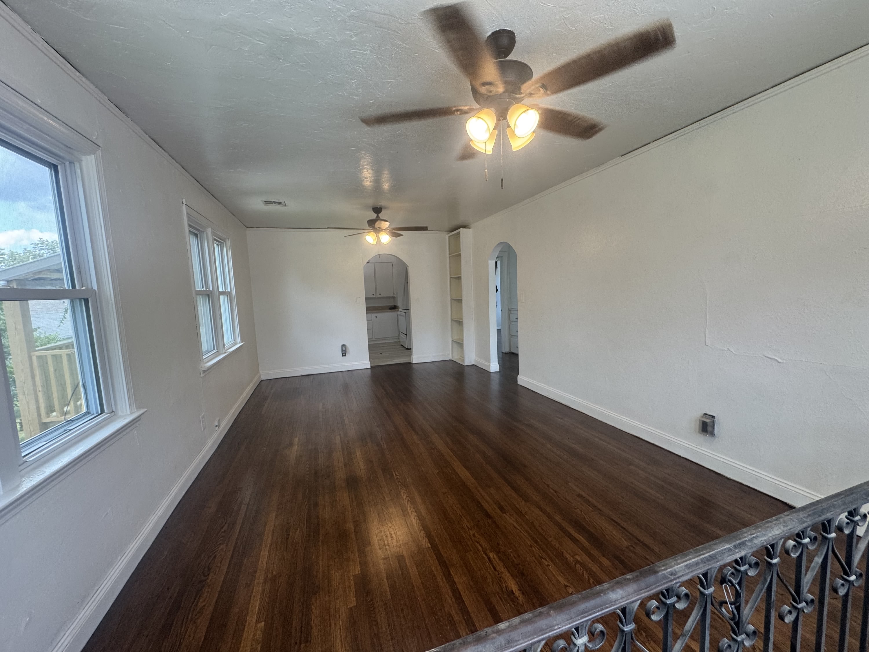 2715 w 48th st – photo 3