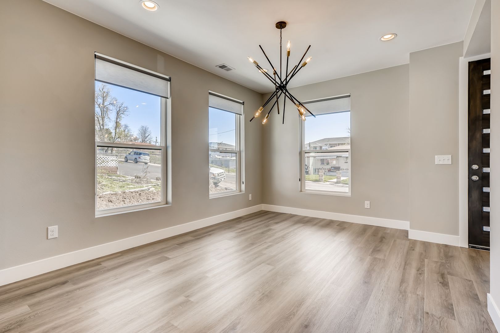 Beautiful 3-Bedroom Duplex Available in West Denver – photo 4