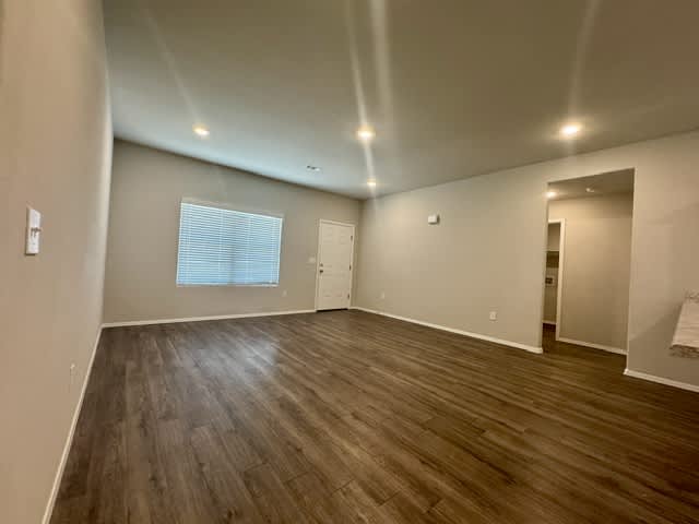 2550 Chittick St – photo 4