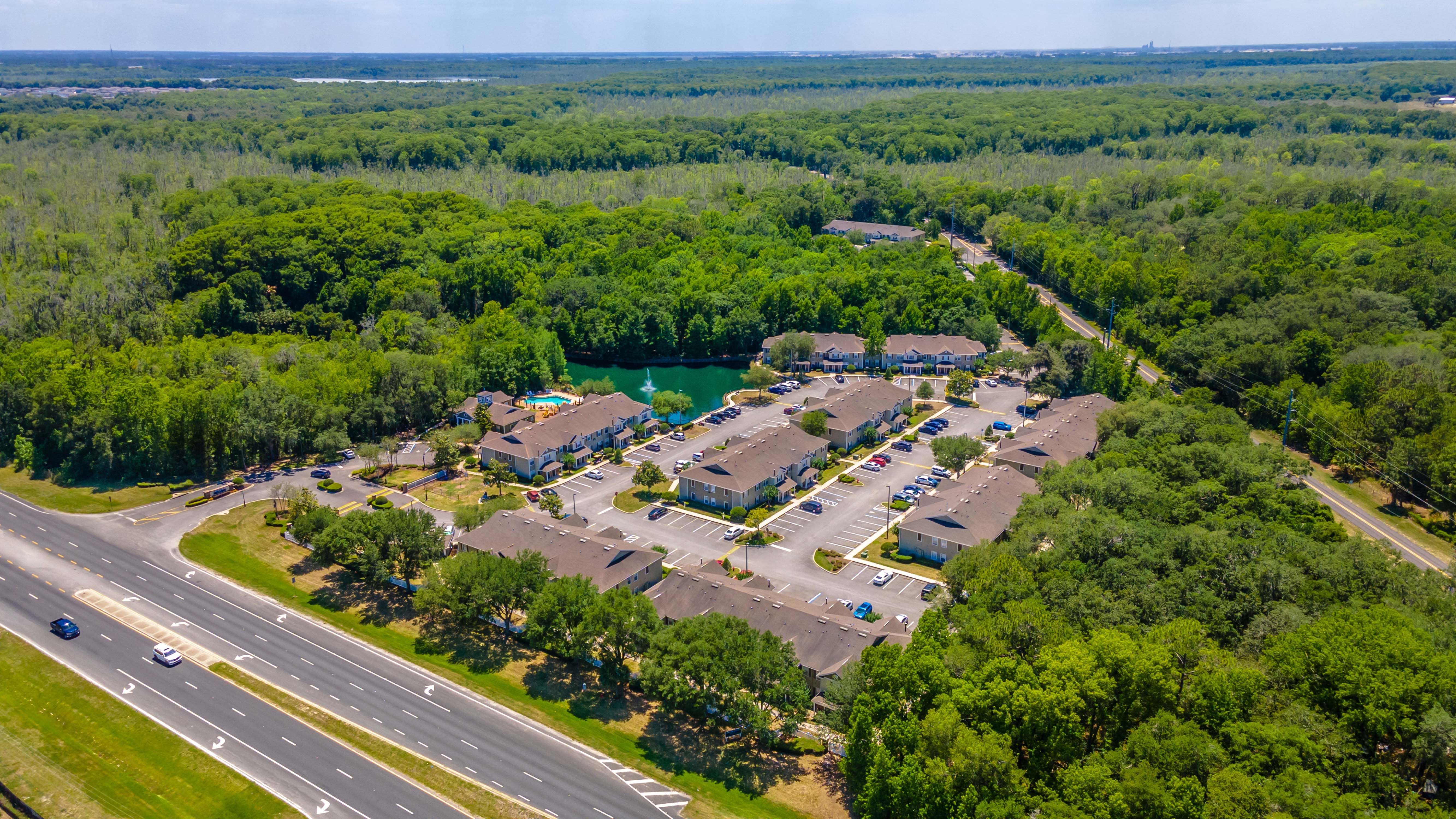 Lakeside Retreat at 27 – photo 2