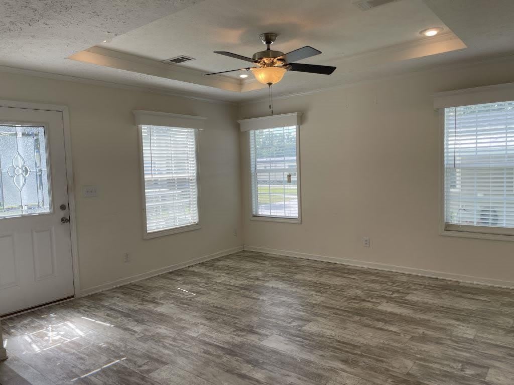 3150 N E 36th Ave – photo 4