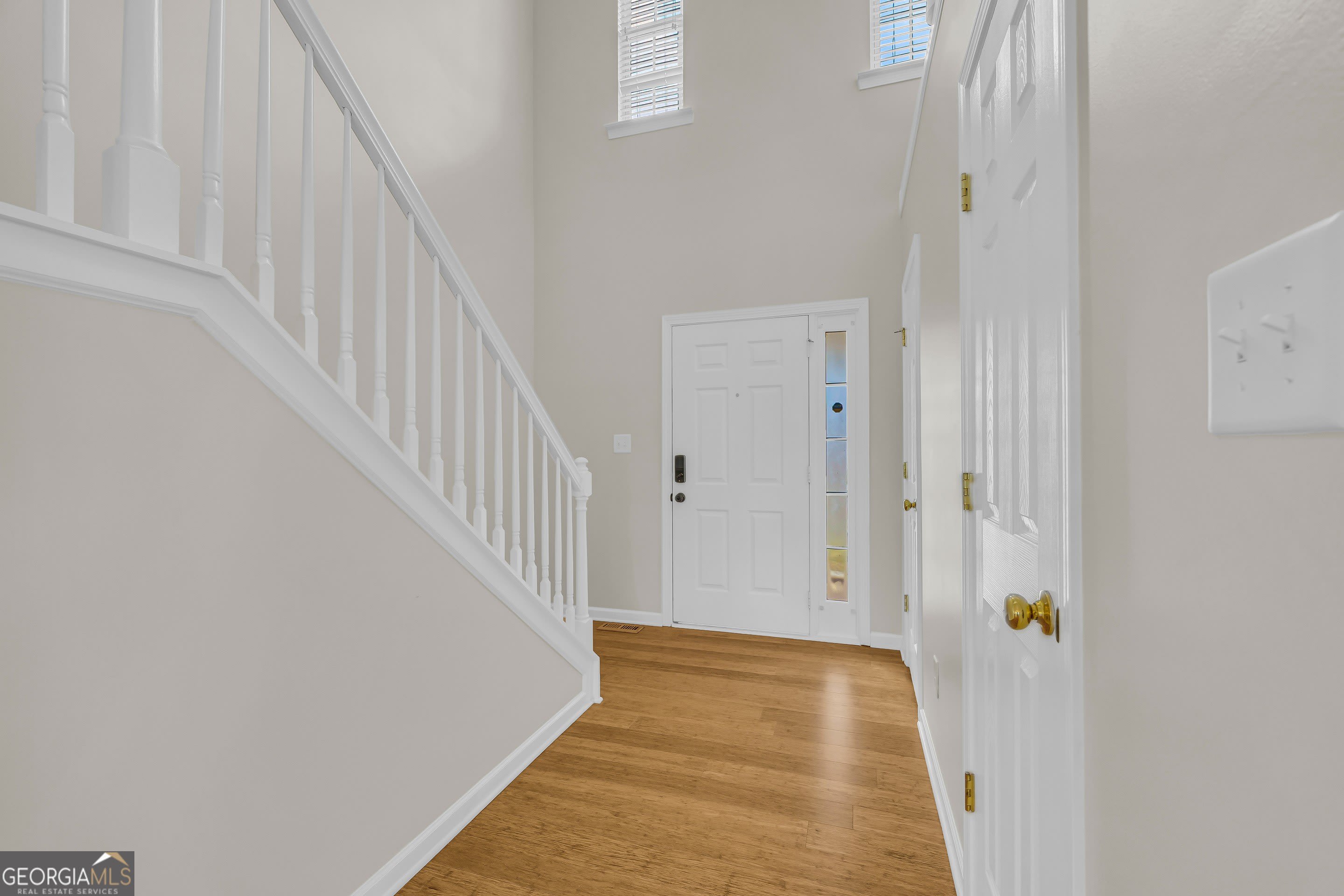 494 Bishop Court – photo 4