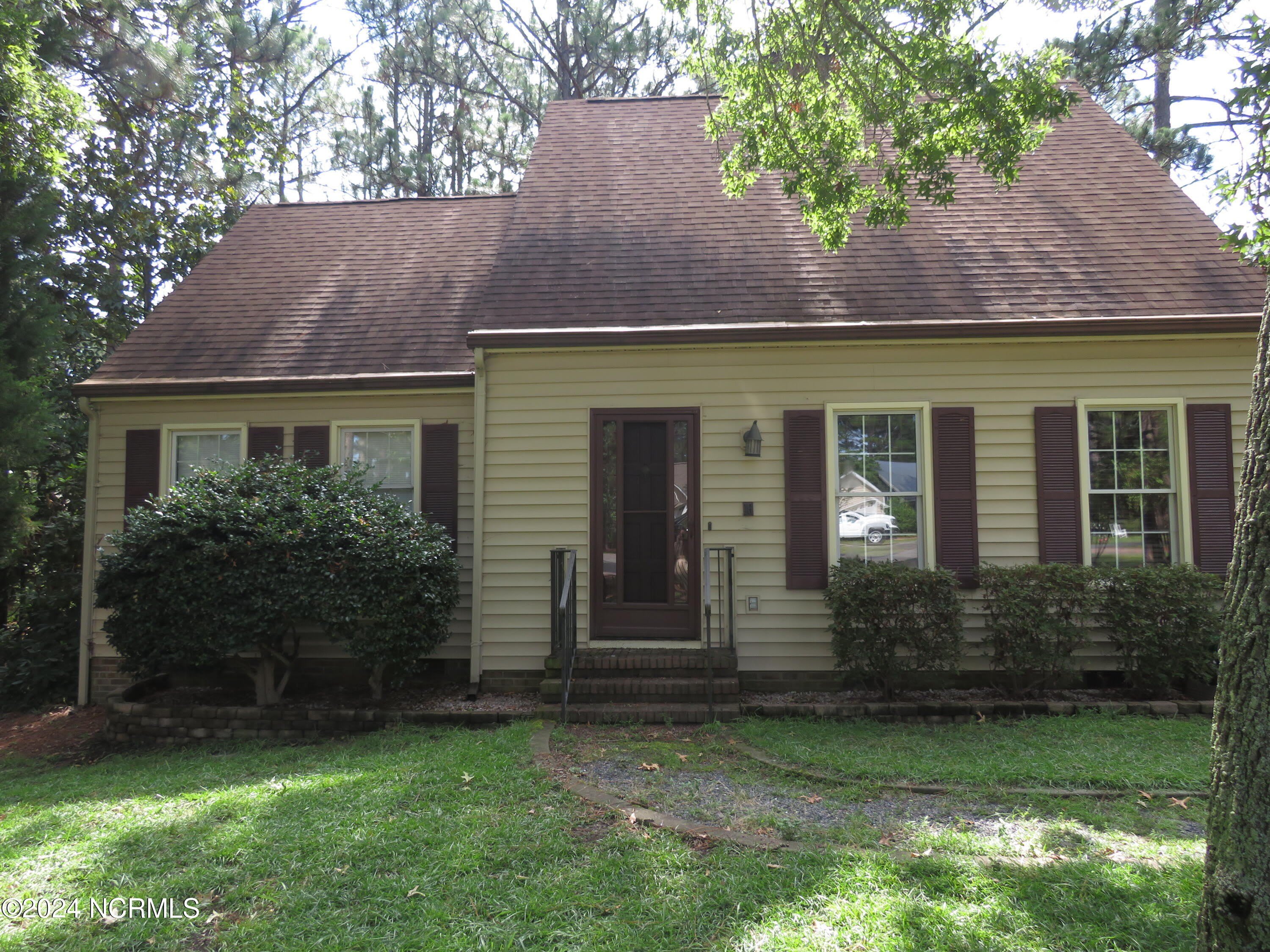 16 Cameron Lane – photo 3