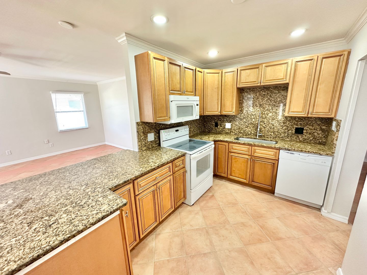 Naples Park 3 Bed 3 Bath Attached Garage Pets Ok Annual – photo 3