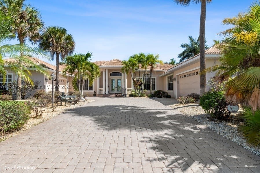 1524 Columbian Drive – photo 5