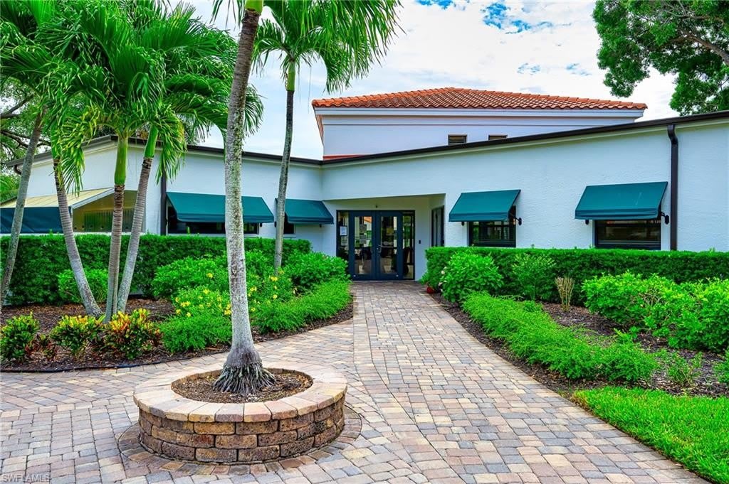 649 Beachwalk Cir – photo 1