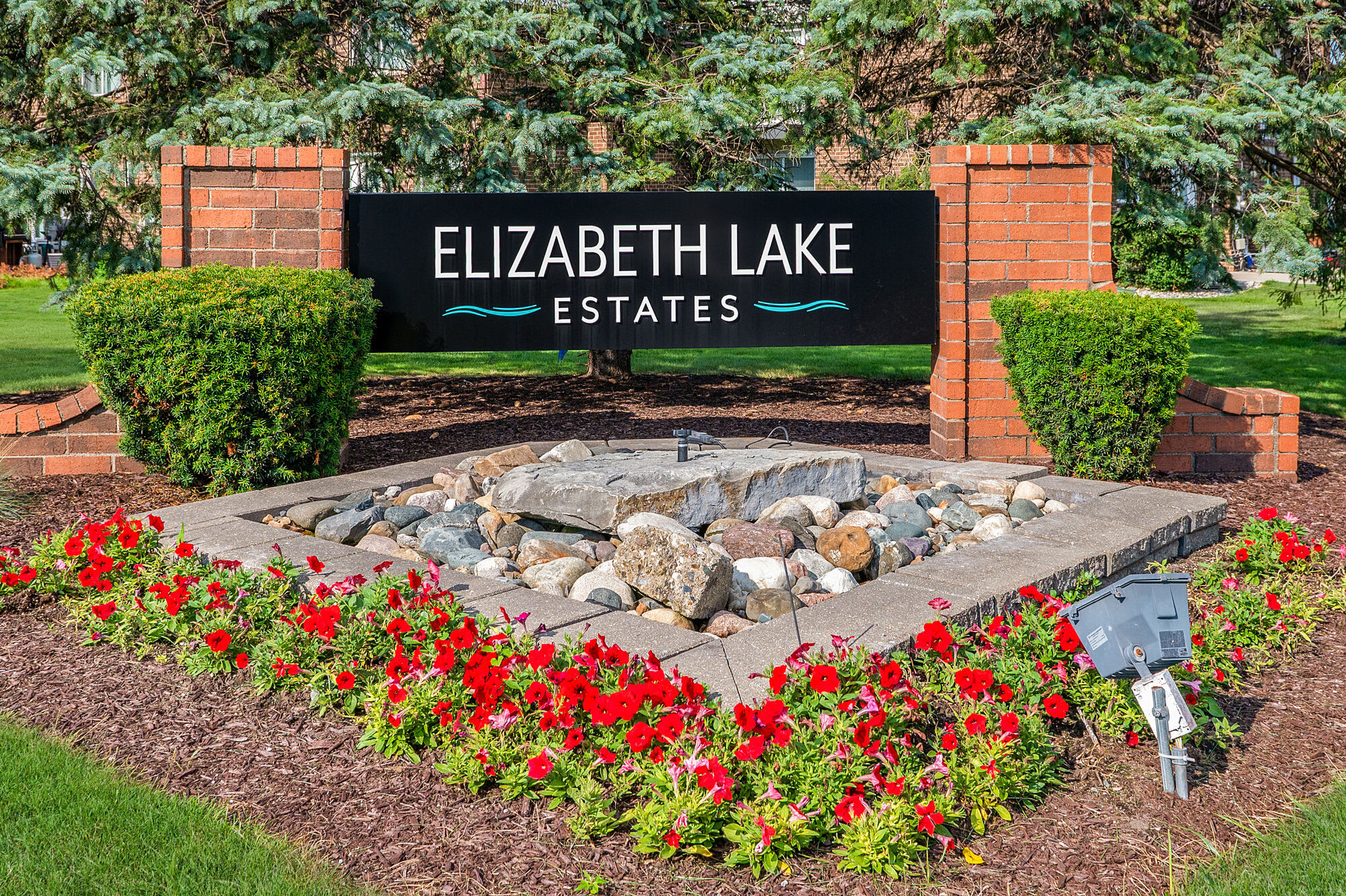 Elizabeth Lake Estates – photo 4