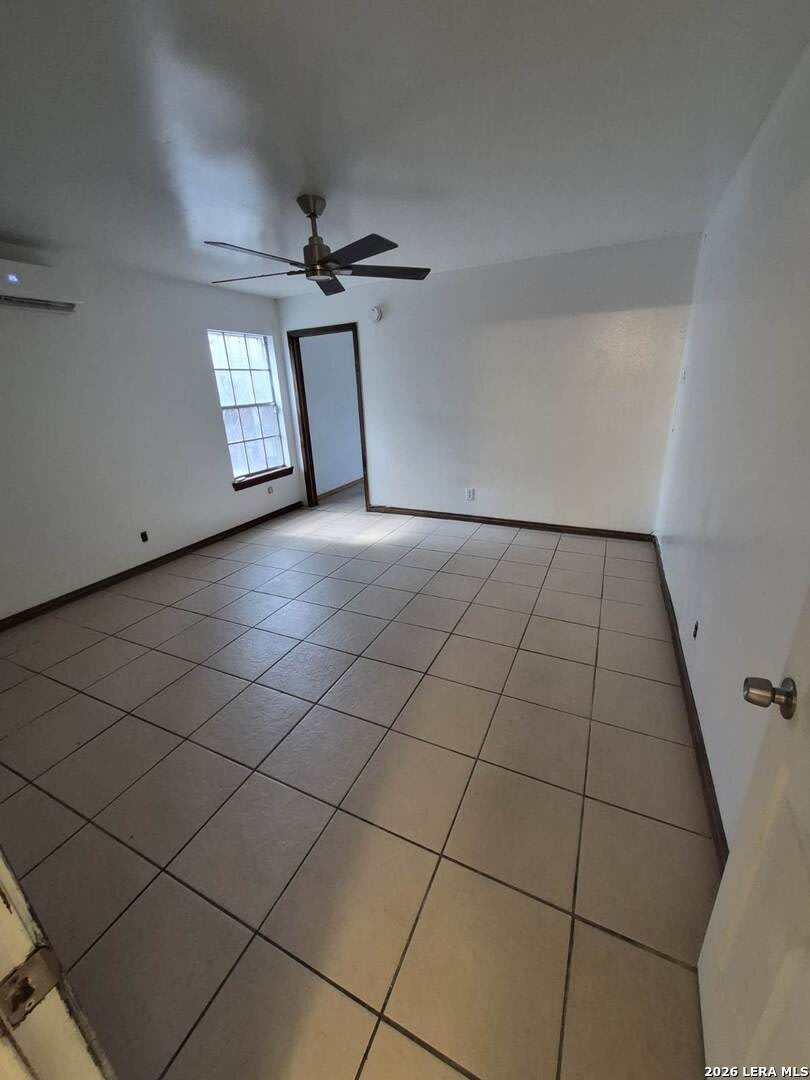 707 W Malone – photo 3