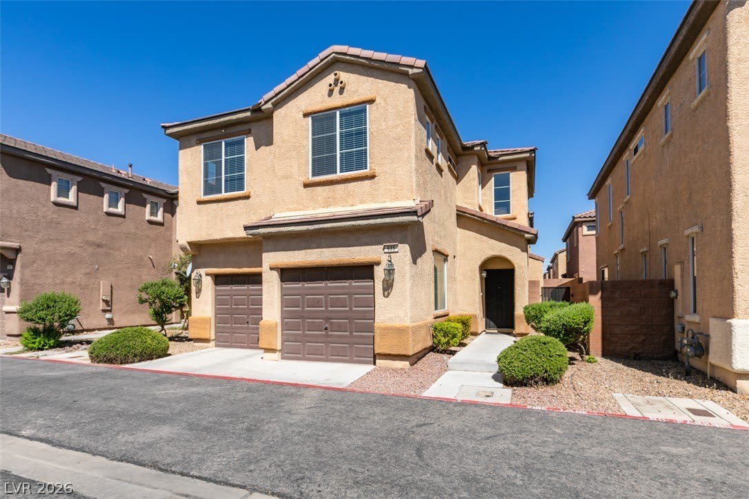 685 Taliput Palm Place – photo 2